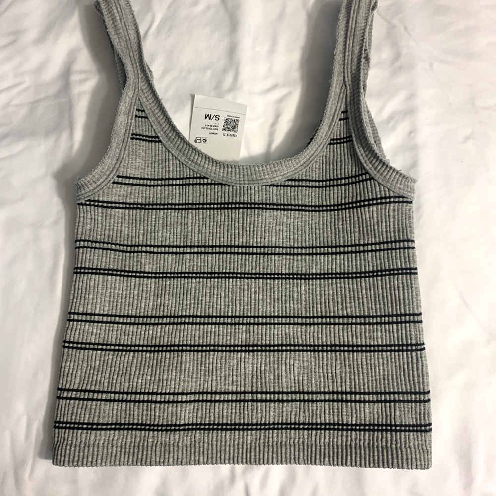 Forever 21 Cropped Tank Top SMALL - Picture 2 of 3